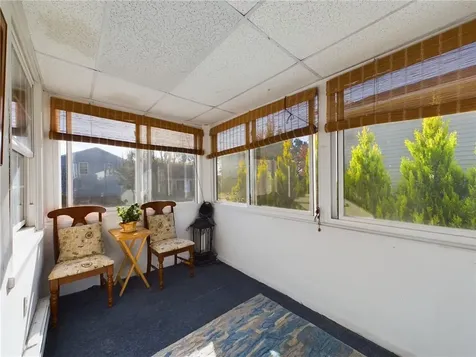 19 Maywood Road Narragansett RI 02882