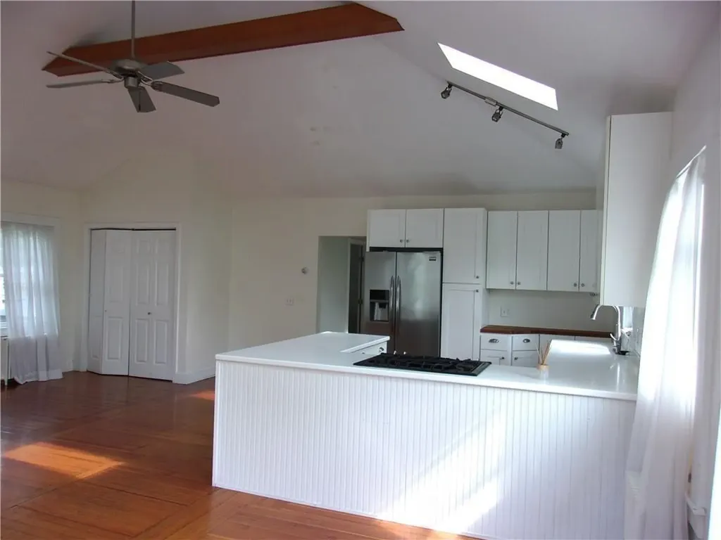 39 Renfrew Avenue Middletown RI 02842