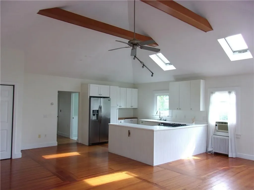 39 Renfrew Avenue Middletown RI 02842