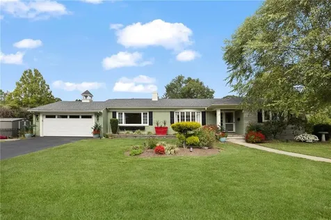 5 West Blue Ridge Road Cranston RI 02920