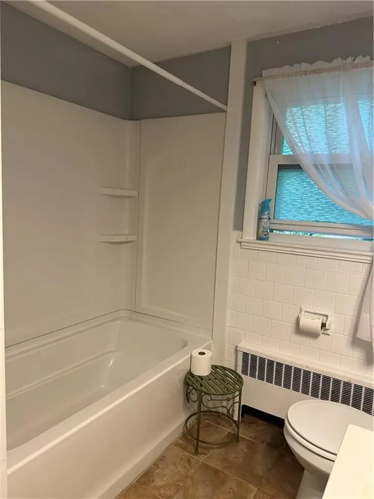 257 Sand Pond Road Warwick RI 02888
