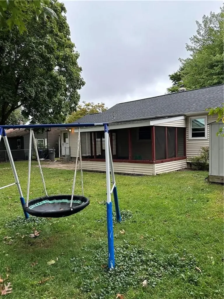 257 Sand Pond Road Warwick RI 02888
