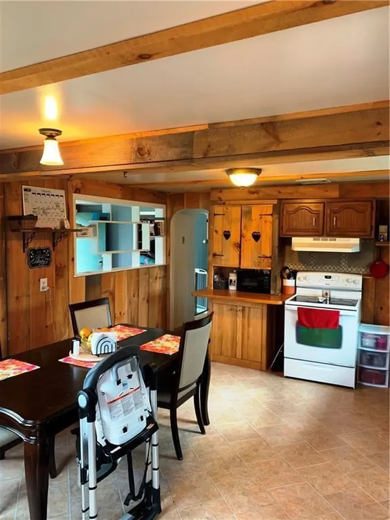 257 Sand Pond Road Warwick RI 02888