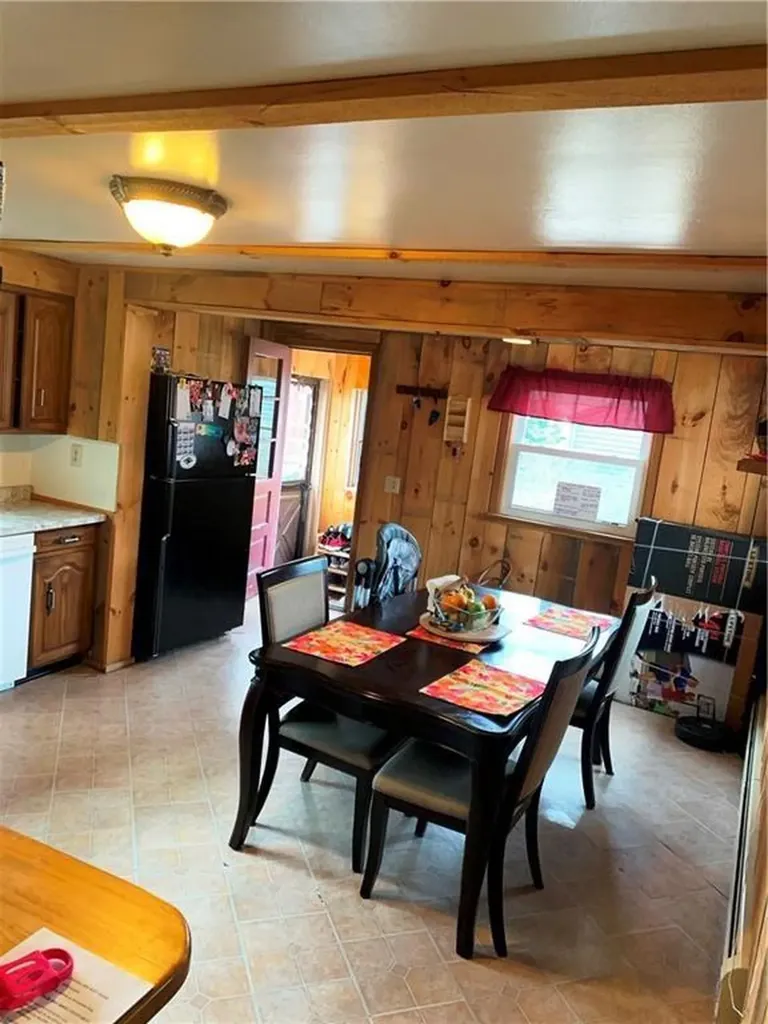 257 Sand Pond Road Warwick RI 02888