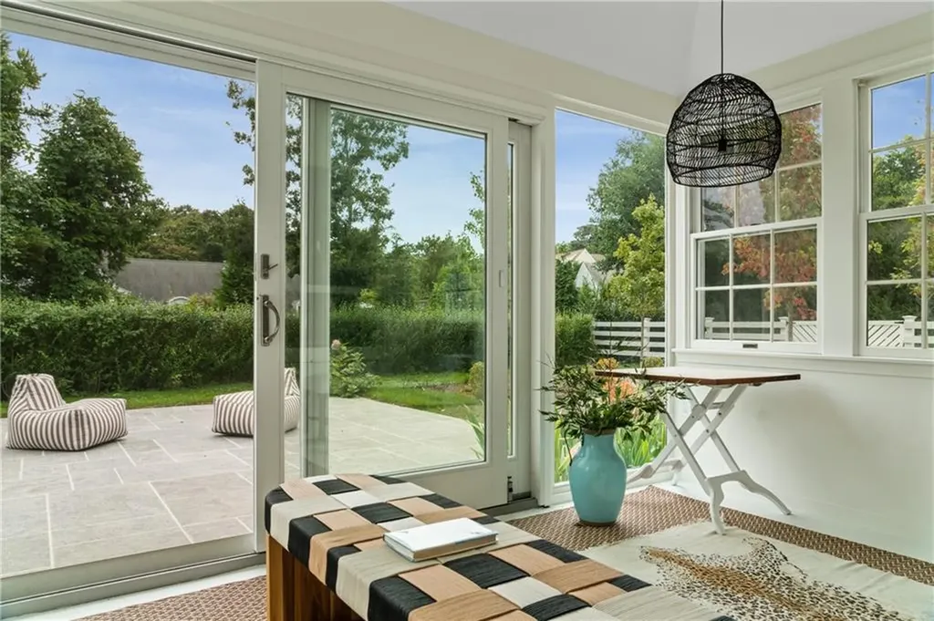 124 Harrison Avenue Newport RI 02840