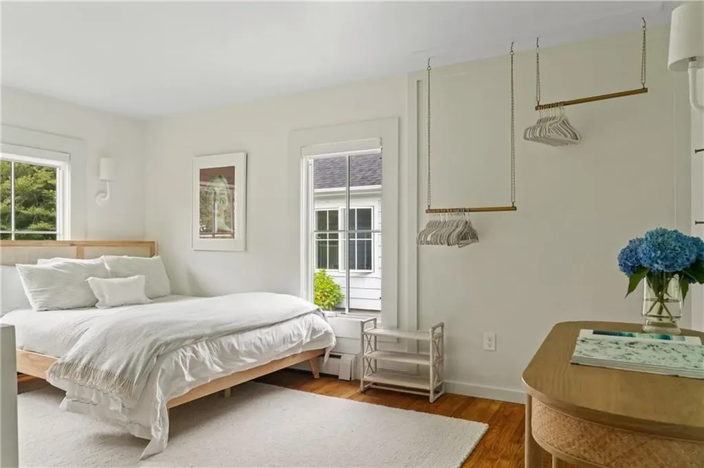 124 Harrison Avenue Newport RI 02840