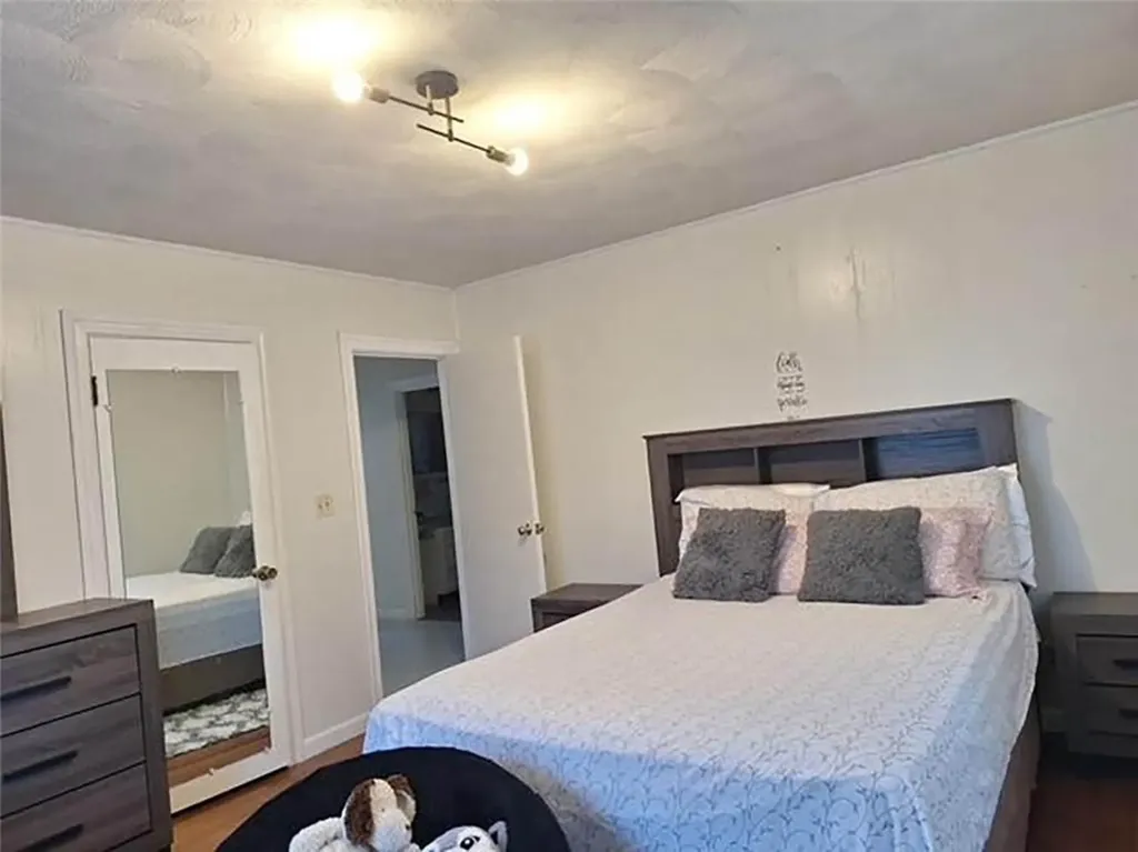 28 Carovilli Street North Providence RI 02904