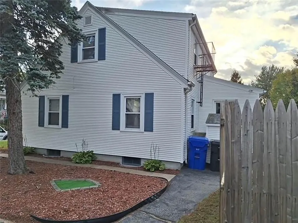 28 Carovilli Street North Providence RI 02904