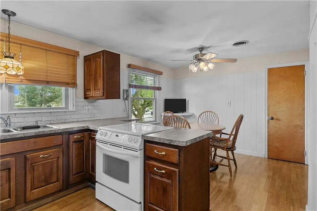 265 Monticello Road Pawtucket RI 02861