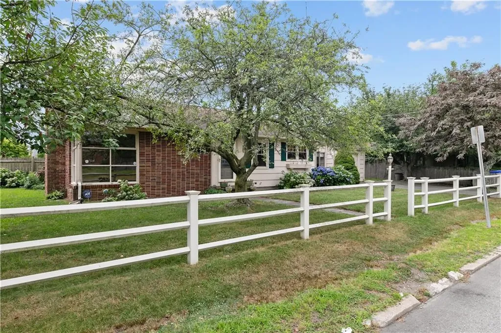 265 Monticello Road Pawtucket RI 02861