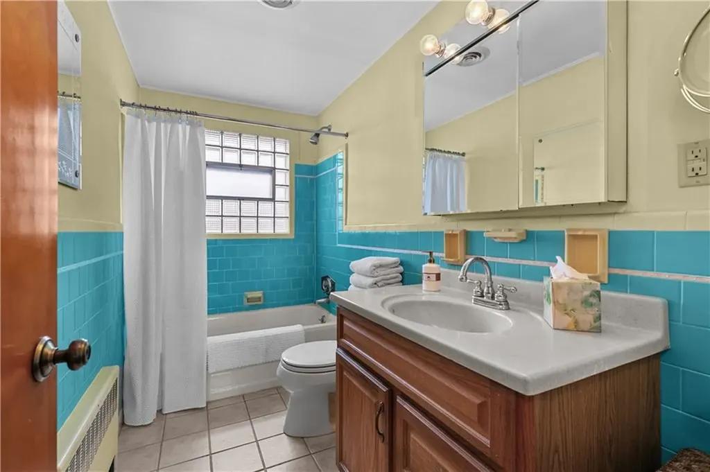 265 Monticello Road Pawtucket RI 02861