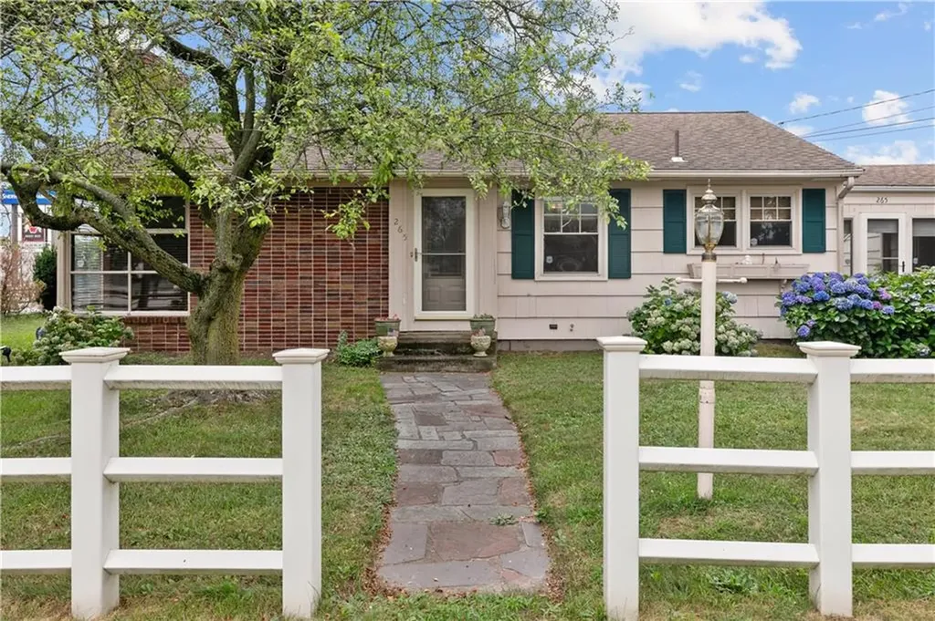 265 Monticello Road Pawtucket RI 02861
