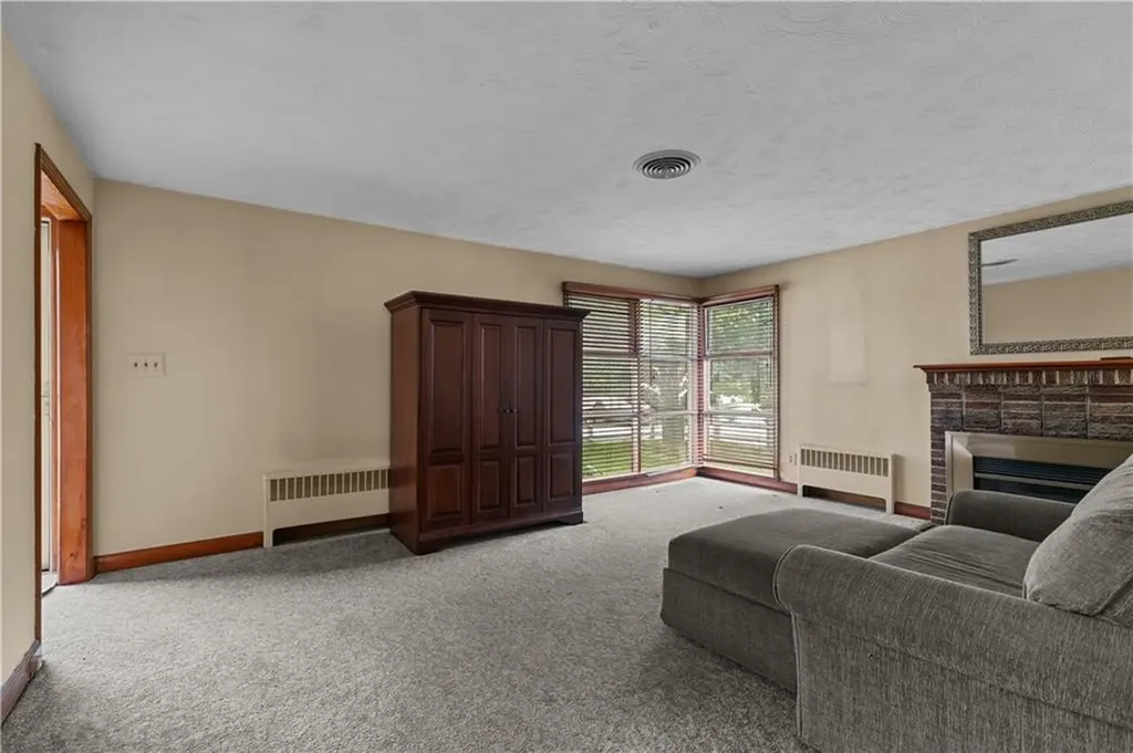 265 Monticello Road Pawtucket RI 02861