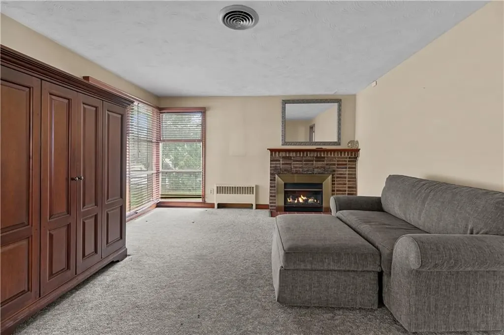 265 Monticello Road Pawtucket RI 02861