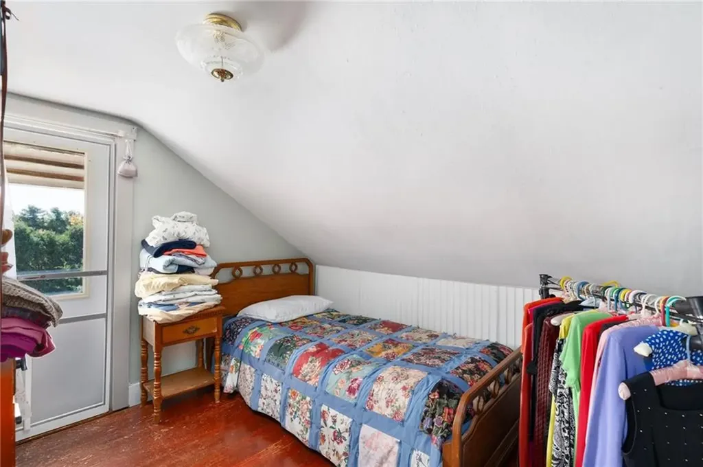 4 Harker Avenue Bristol RI 02809