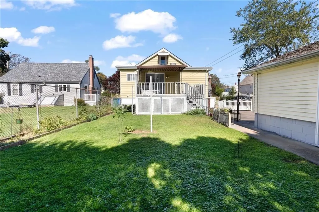 4 Harker Avenue Bristol RI 02809