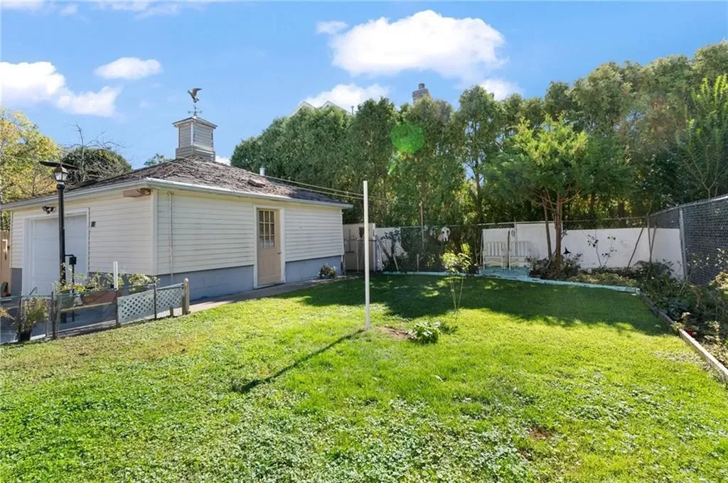 4 Harker Avenue Bristol RI 02809