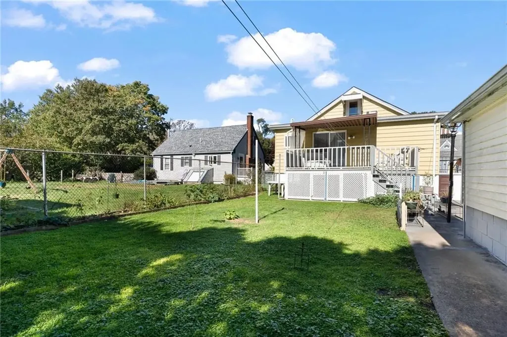 4 Harker Avenue Bristol RI 02809