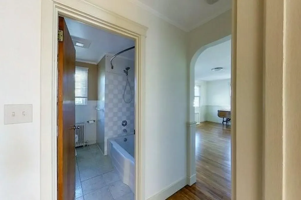 6 Jude Street Middletown RI 02842