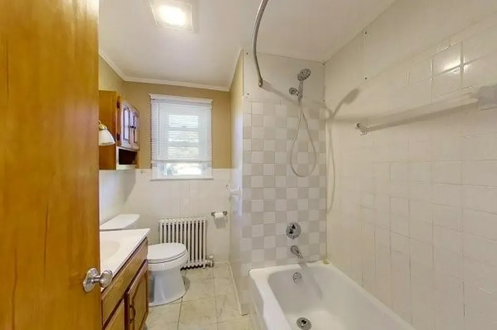 6 Jude Street Middletown RI 02842