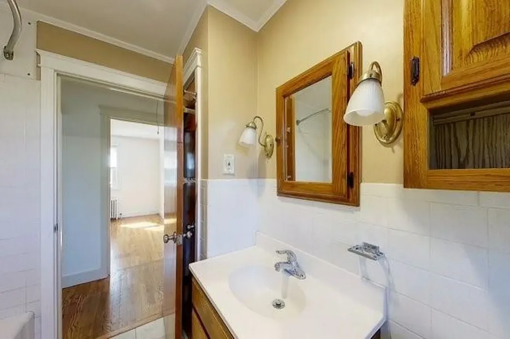 6 Jude Street Middletown RI 02842