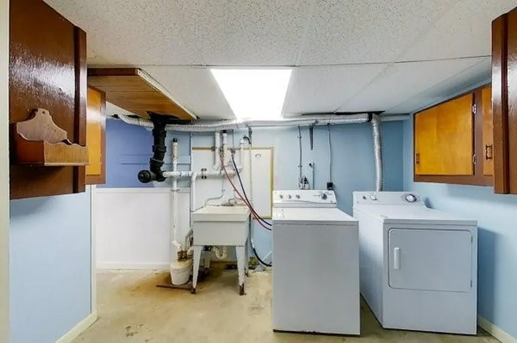 6 Jude Street Middletown RI 02842