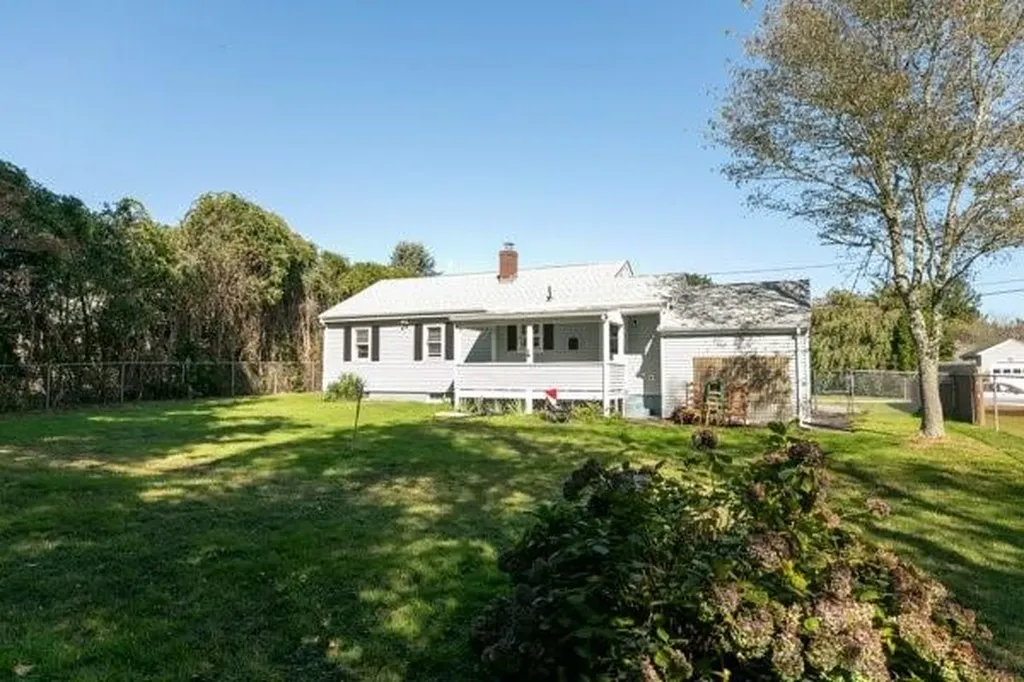 6 Jude Street Middletown RI 02842