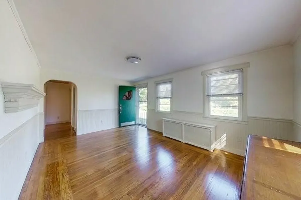 6 Jude Street Middletown RI 02842