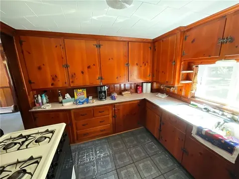 1261 Plainfield Pike Coventry RI 02816