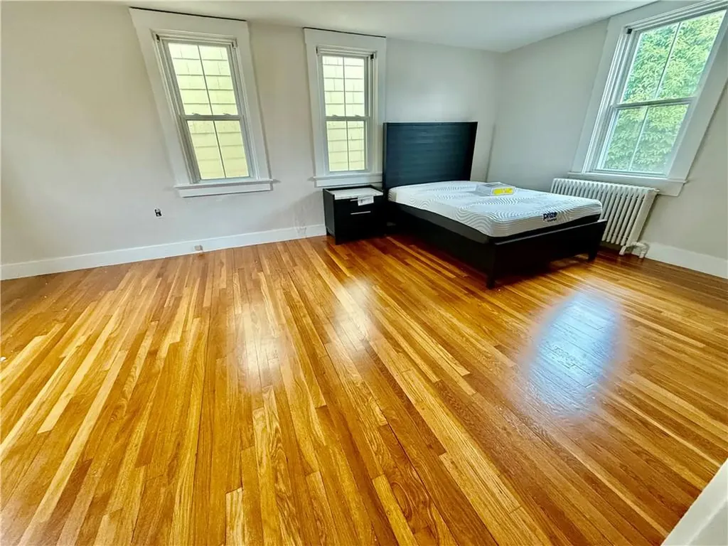 60 Dixon Street Newport RI 02840