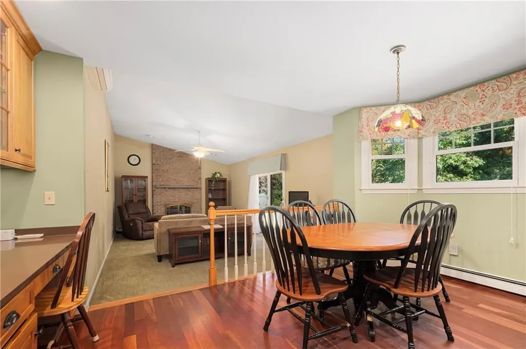 86 Washington Road Barrington RI 02806