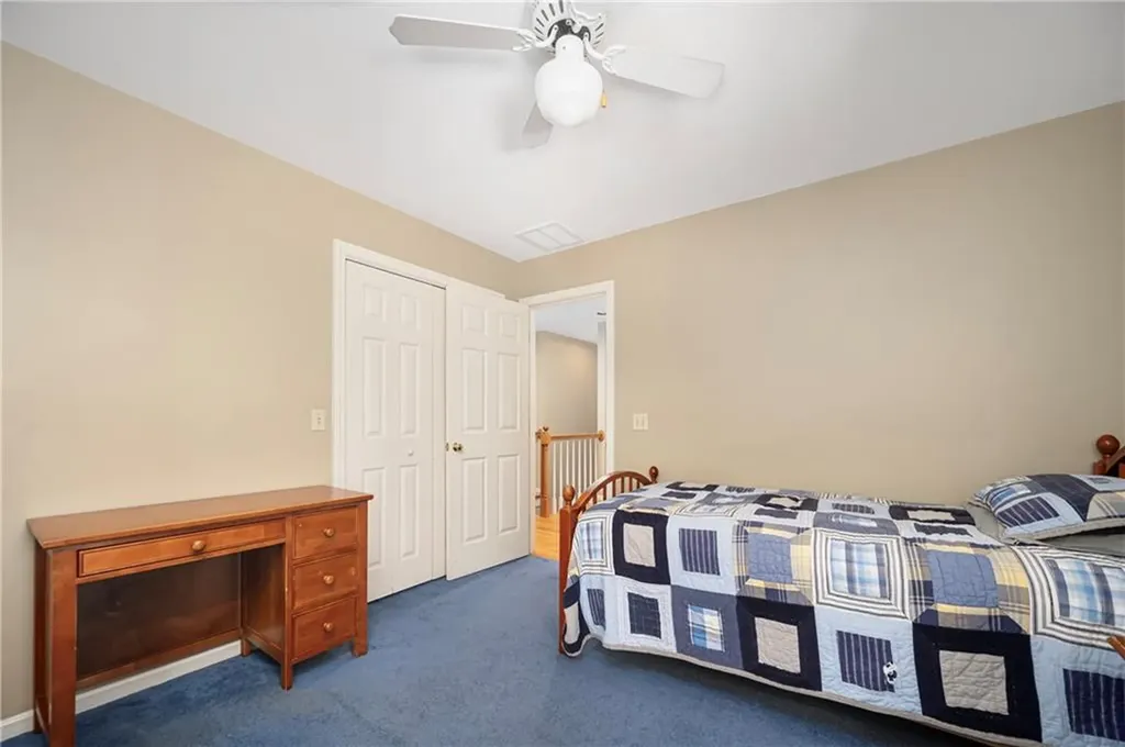 86 Washington Road Barrington RI 02806