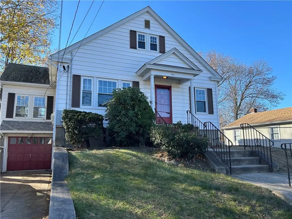 4 Walker Street Lincoln RI 02865