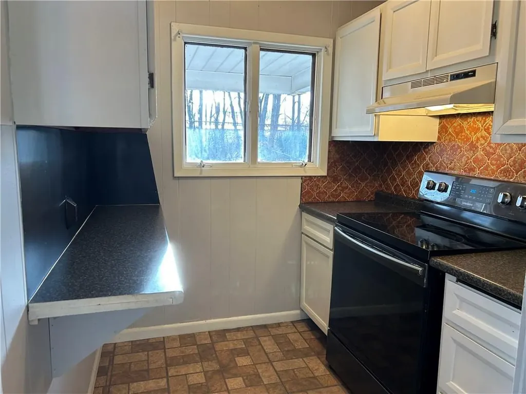 4 Walker Street Lincoln RI 02865
