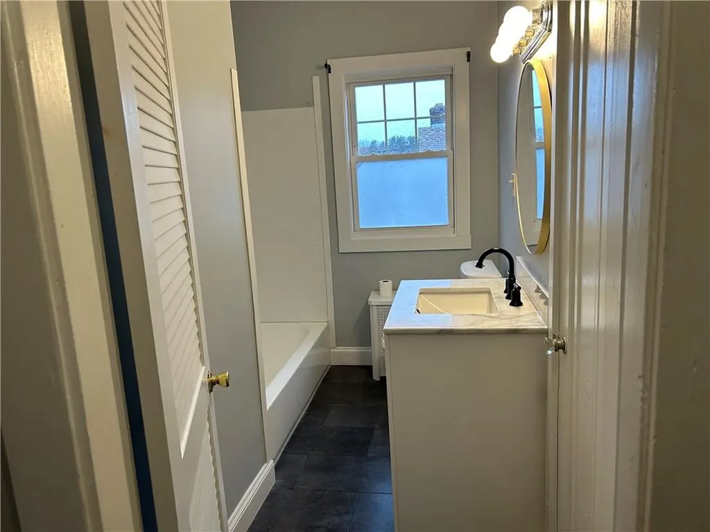 4 Walker Street Lincoln RI 02865