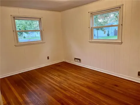 5 Robin Hood Drive East Providence RI 02915