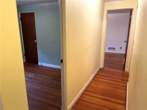 5 Robin Hood Drive East Providence RI 02915