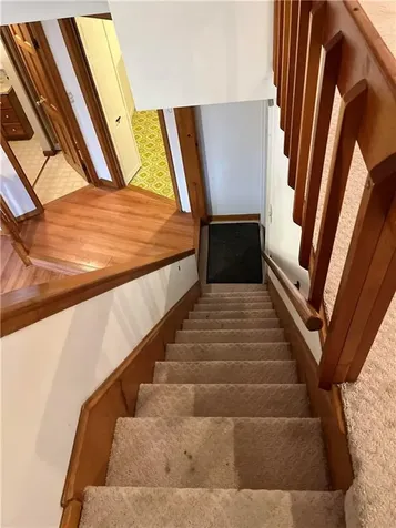 5 Robin Hood Drive East Providence RI 02915