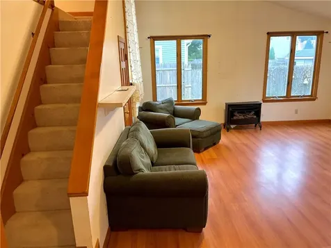 5 Robin Hood Drive East Providence RI 02915