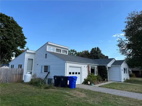5 Robin Hood Drive East Providence RI 02915