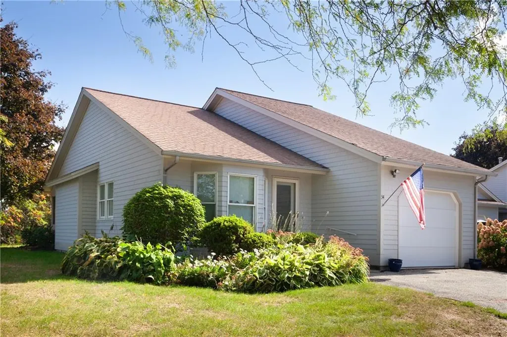 34 Valley Lane Portsmouth RI 02871