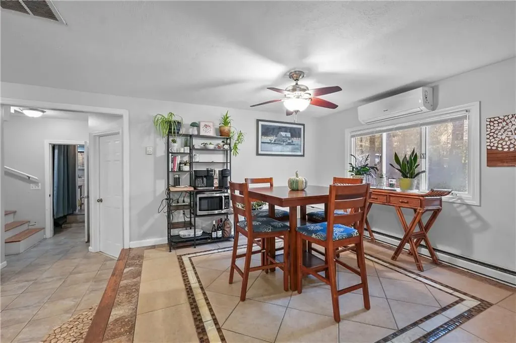 52 East Shore Drive Exeter RI 02822