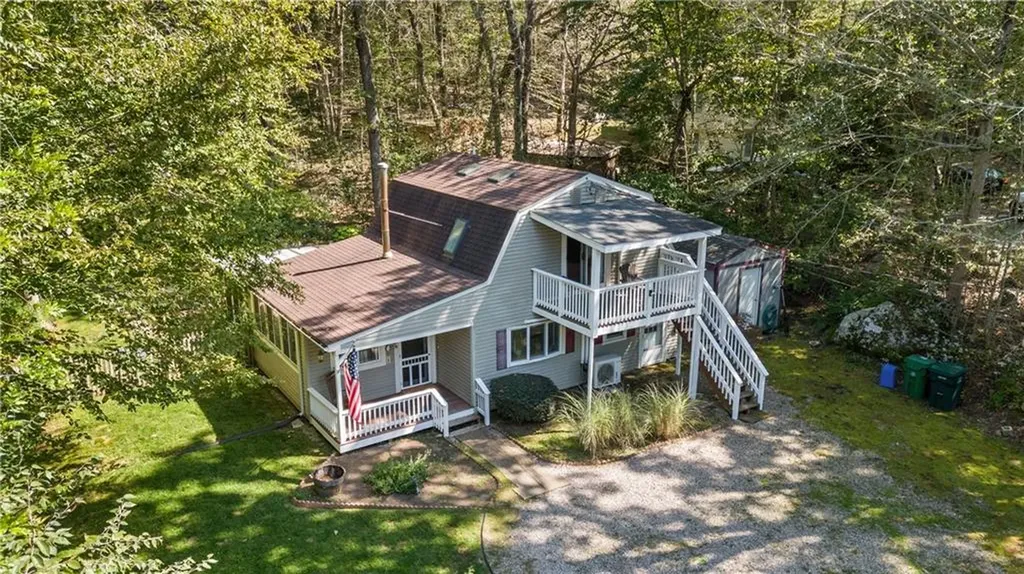 52 East Shore Drive Exeter RI 02822