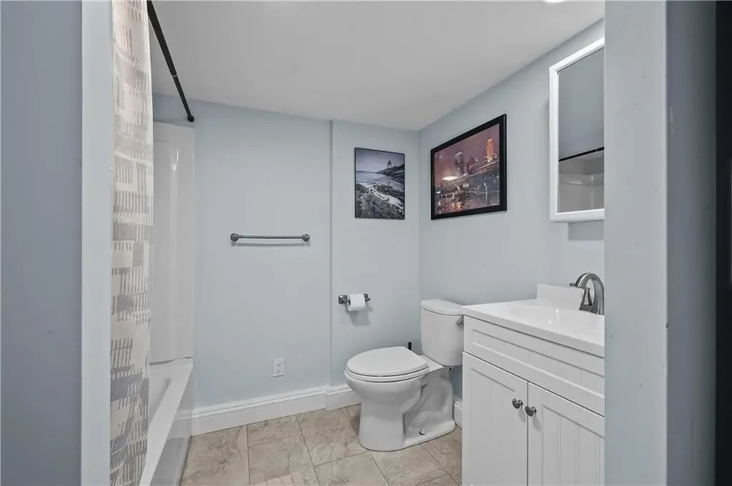52 East Shore Drive Exeter RI 02822