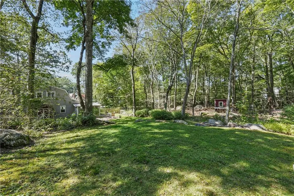 52 East Shore Drive Exeter RI 02822