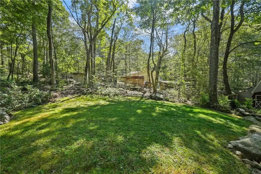 52 East Shore Drive Exeter RI 02822