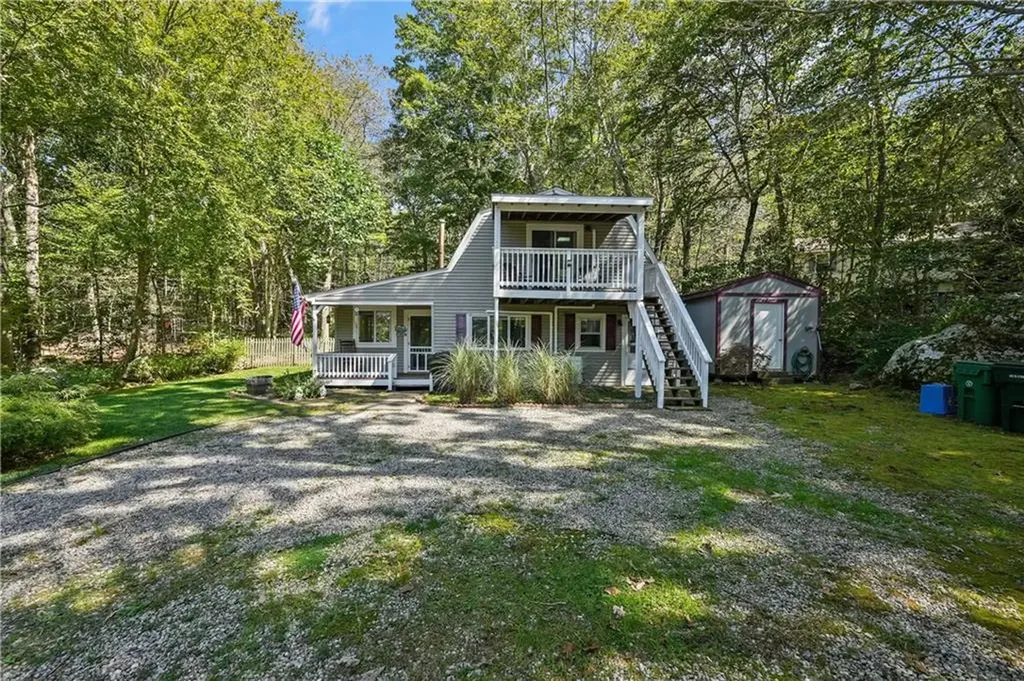 52 East Shore Drive Exeter RI 02822