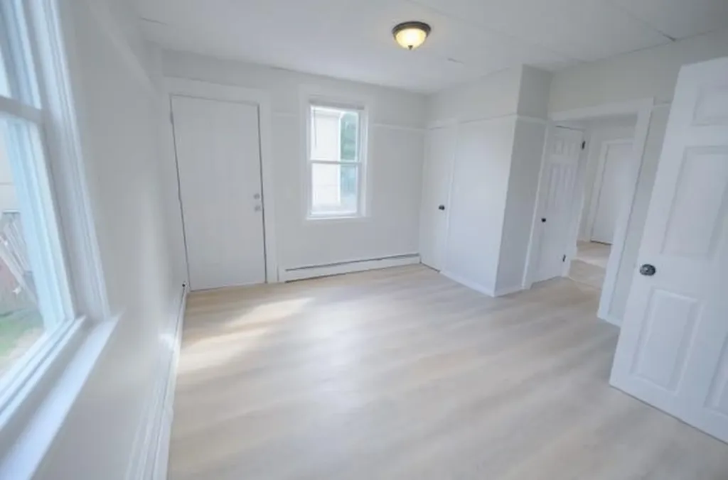 37 Rill Street Providence RI 02909