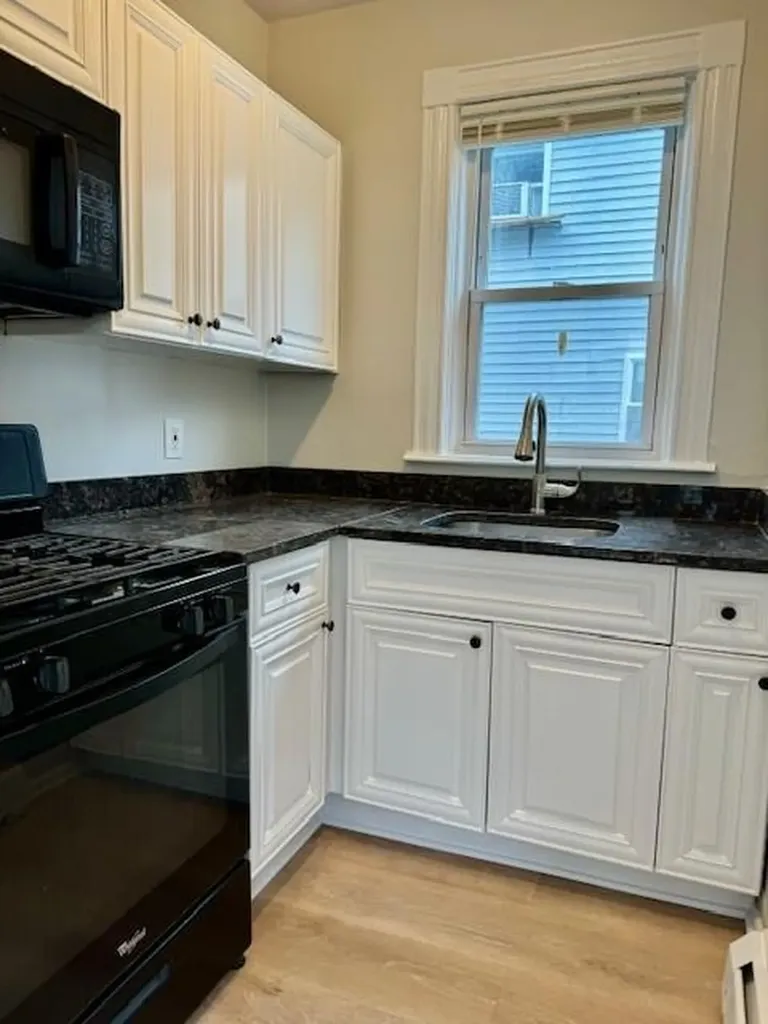 37 Rill Street Providence RI 02909