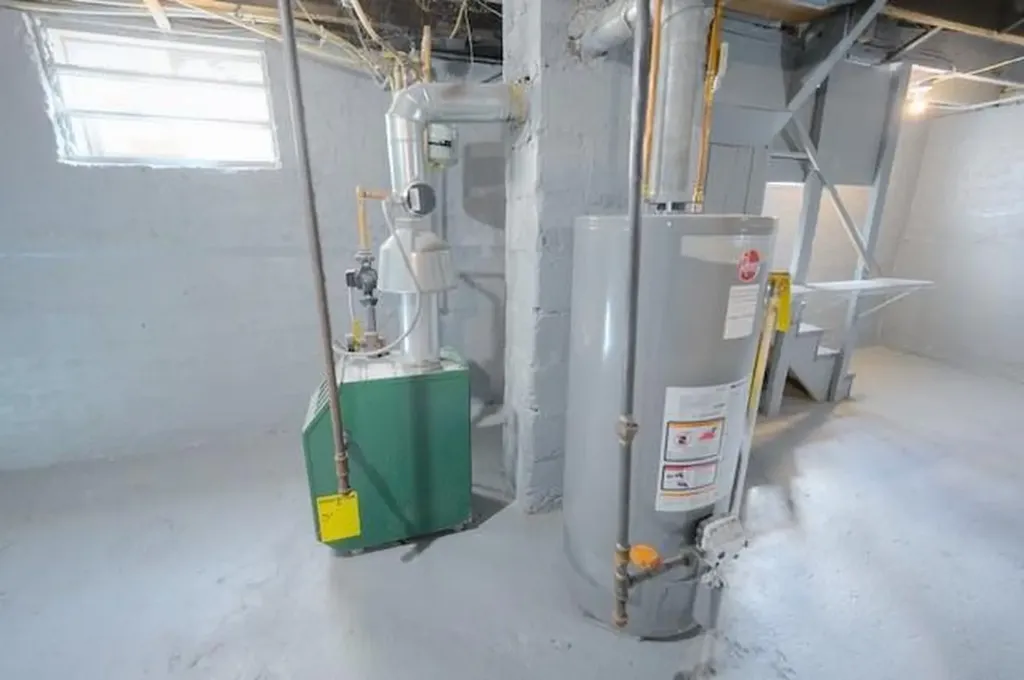 37 Rill Street Providence RI 02909